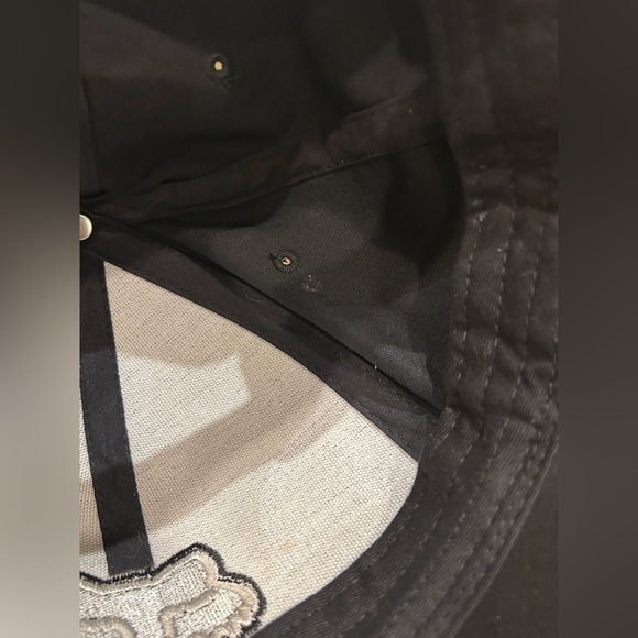 Fox Racing OSFA SnapBack Adjustable Hat Black & Red, Please Read - Picture 11 of 11